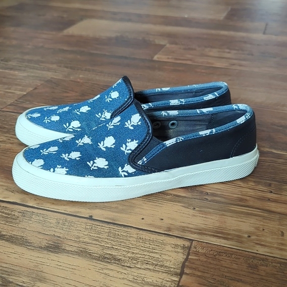 Coach Carla Slip-on Shoes - Picture 2 of 5